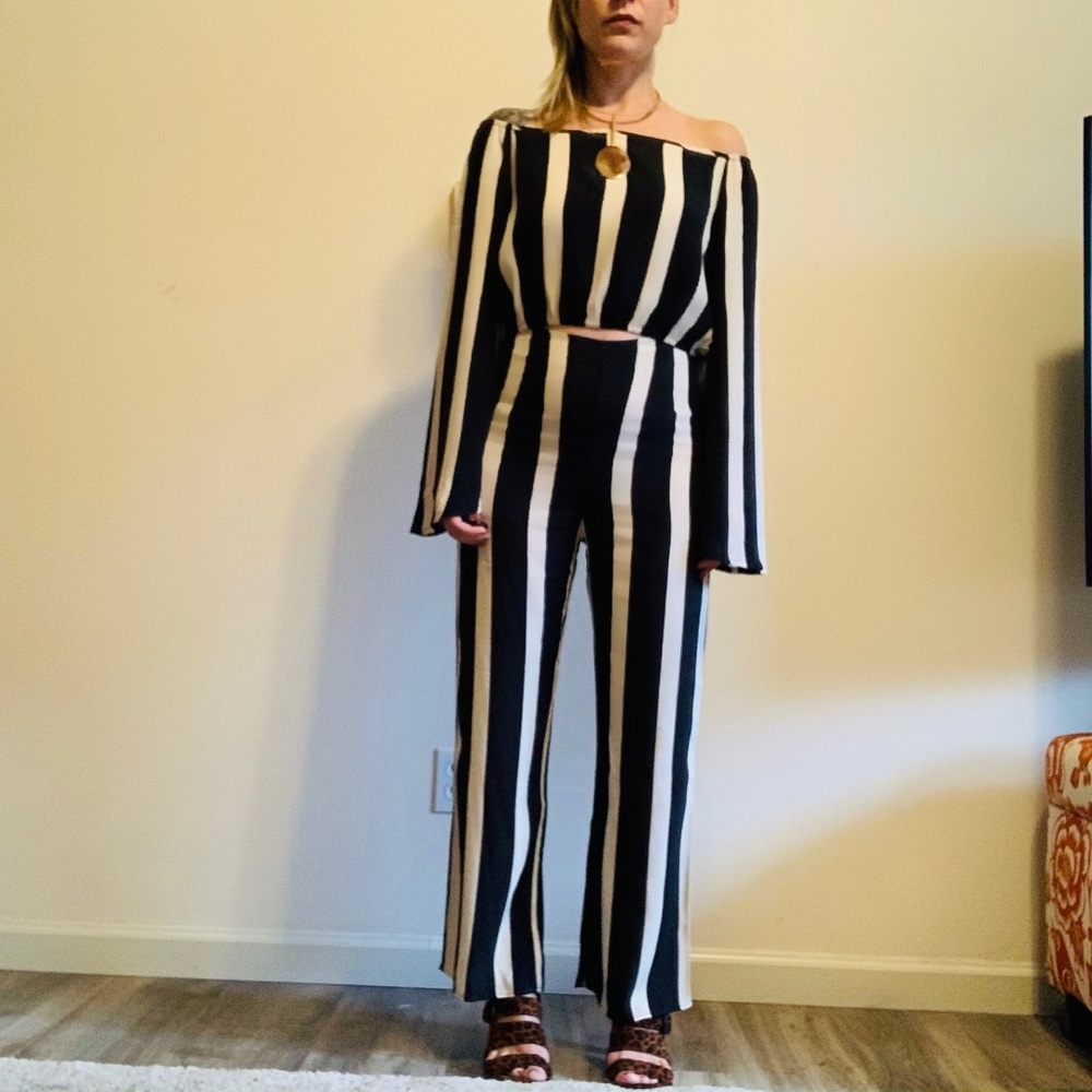 NWT FLYNN SKYE two piece from UrbanOutfitters